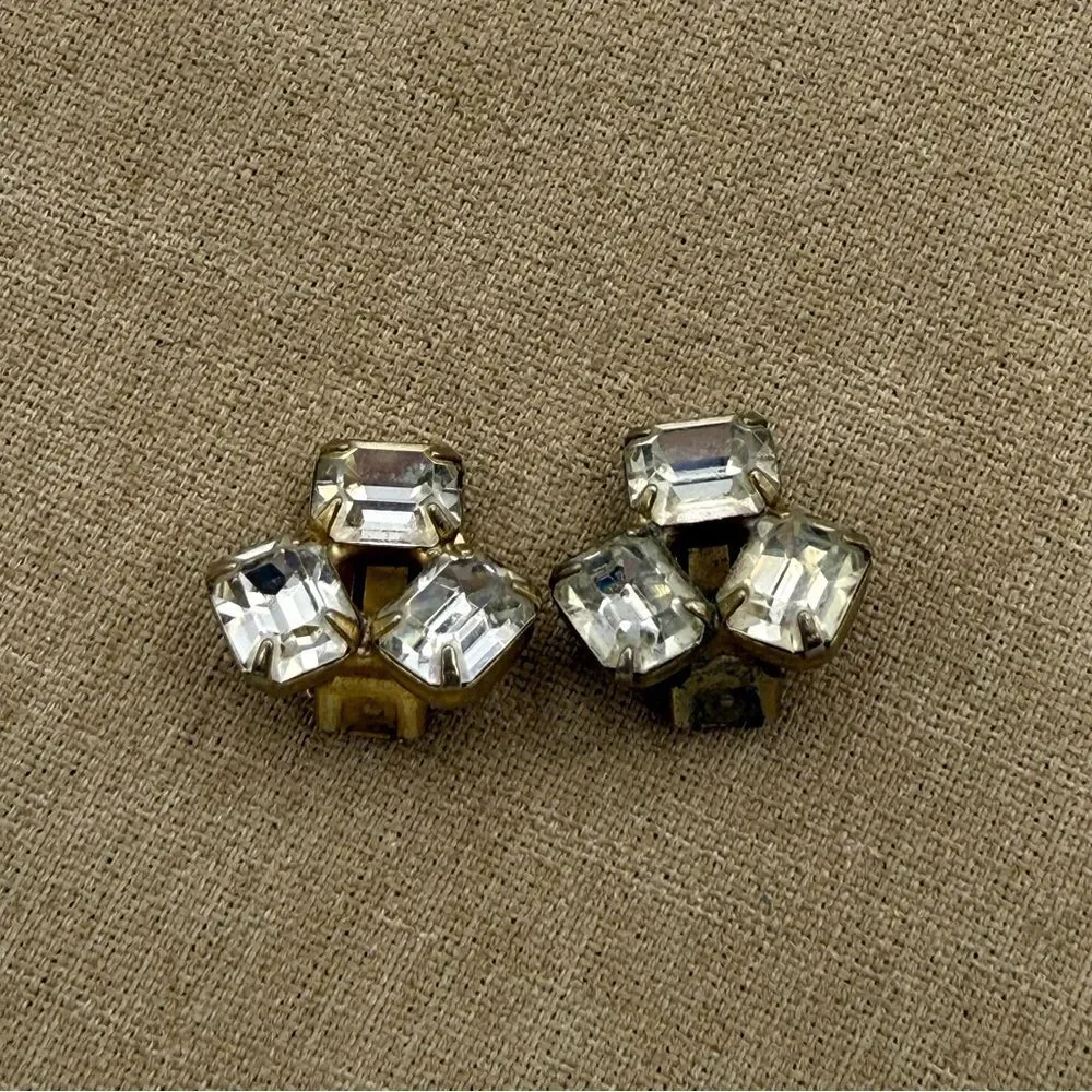 Vintage prong set Gold tone and Silver glassCrystal clip on Earrings
